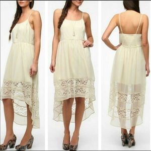 Like New Urban Outfitters Ivory high low lace Dress Prom/Cocktail S